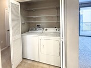 In unit laundry - 3877 Pell Pl Unit 301