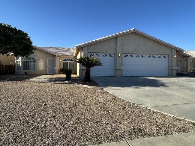 Photo - 13322 Brianhead Ct House
