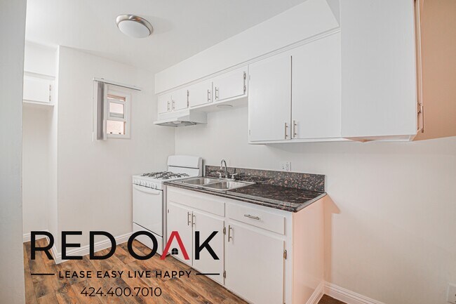 Photo - 840 S Carondelet St Unit 4