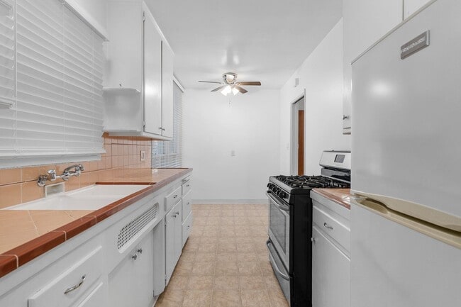 Photo - 3312 2nd St Unit 03