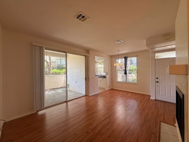 Photo - Upgraded 2B/2BA With AC, Washer/Dryer, & Private Patio! Unit 103