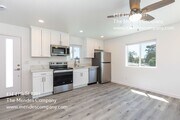 Photo - 434 47th St Unit 201