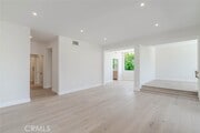 Photo - 1305 N Columbus Ave Unit 208