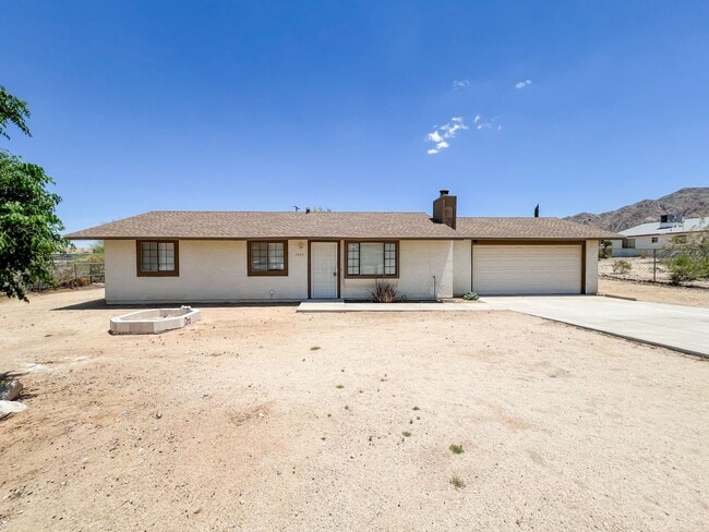29 Palms Home with Mountain Views - 29 Palms Home with Mountain Views