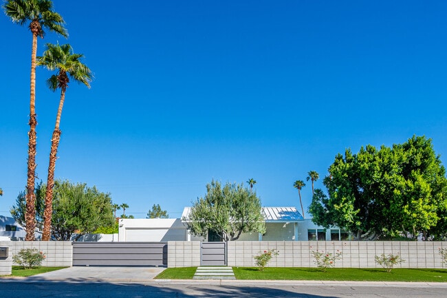 Photo - 2748 E Via Escuela