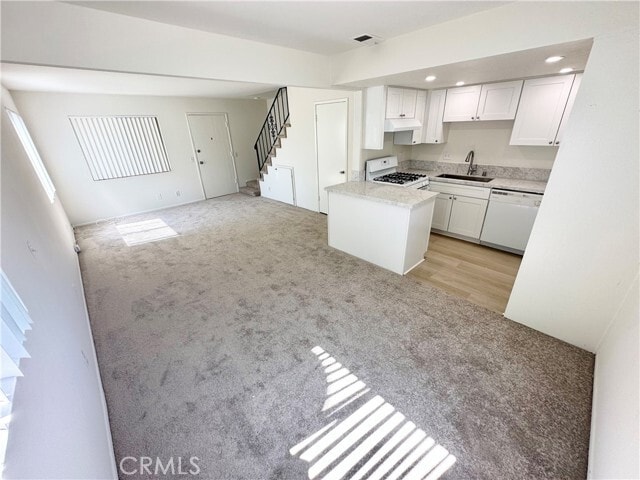 Photo - 2713 Calle Del Comercio Unit C