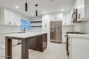 Photo - 13906 Sylvan St House