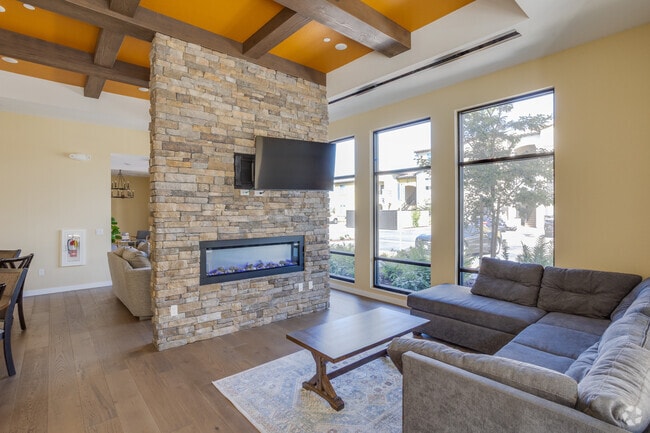 Clubhouse - Centennial Gardens Apartments