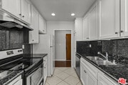 Photo - 1342 Harvard St Unit 204
