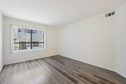2BR, 2BA - 900SF - Second Bedroom - Campus Crossing Apartments - Northridge