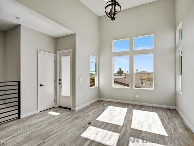 Photo - HAW - Herman Ave Unit 3685