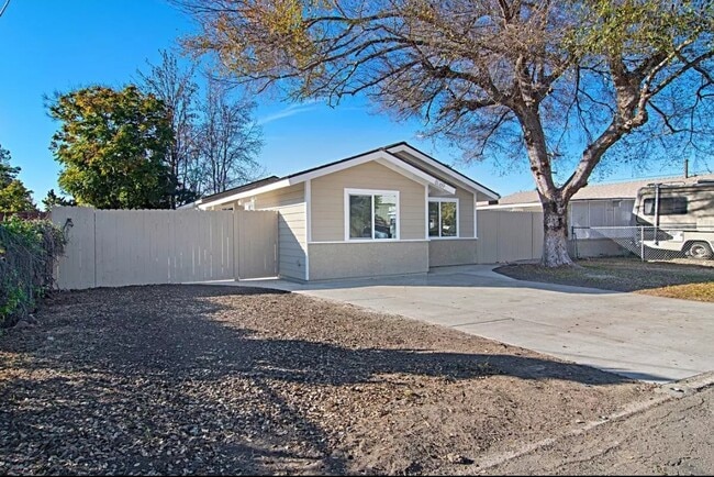 Photo - 8069 Darryl St Unit Studio