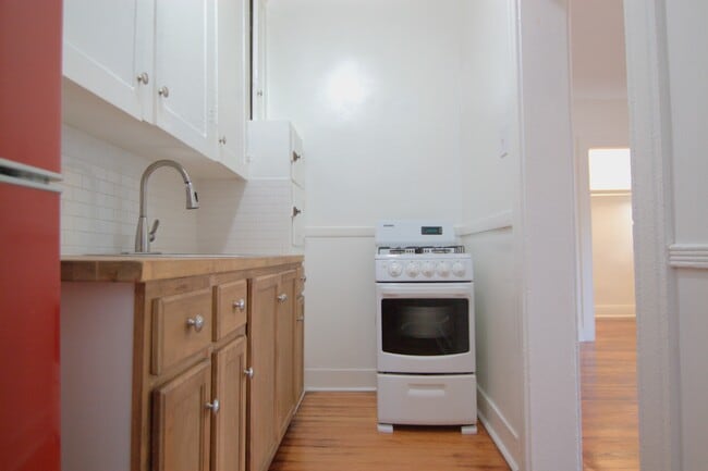 Photo - Yucca St 6358