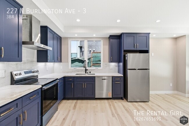 Photo - 227 N Burlington Ave Unit 3