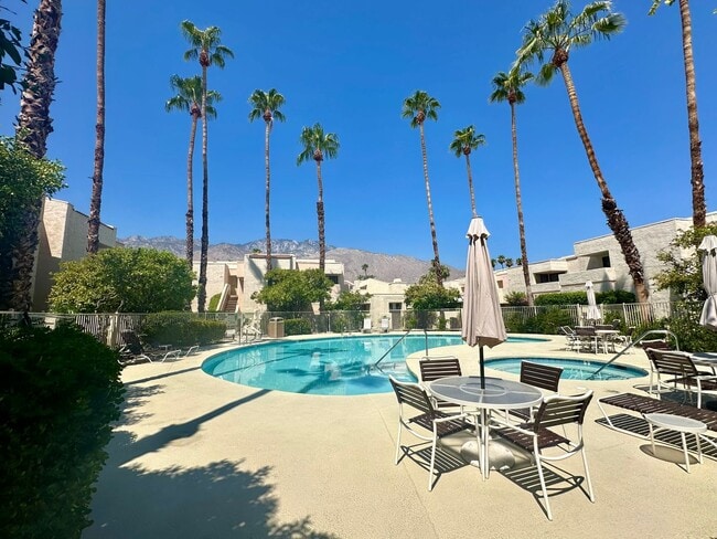 Building Photo - 1631 S Cerritos Dr