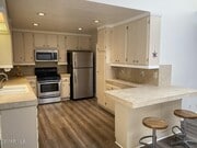 Photo - 652 Harper St