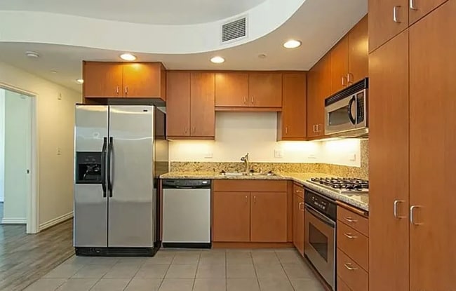 Photo - 550 15th St Unit 508