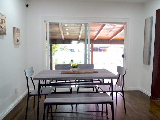 Photo - 15732 Covello St