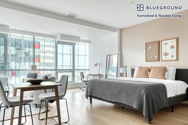 Photo - 3540 Wilshire Blvd Unit FL12-ID875