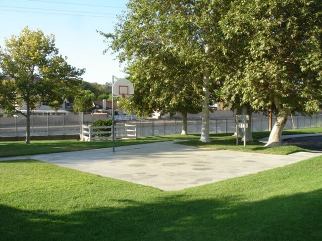 Photo - Charming 2-Bedroom Condo in Bouquet Canyon Village, Saugus!