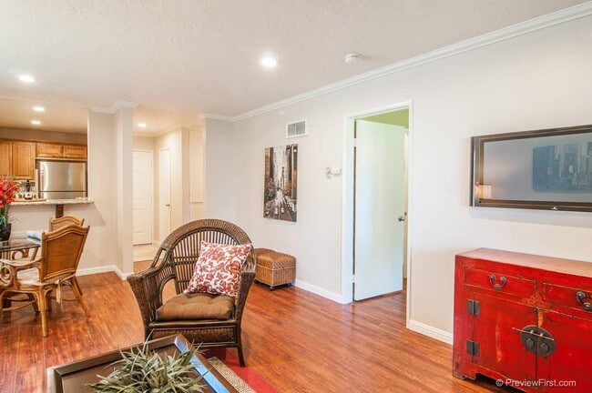 Photo - 7425 Charmant Dr Unit 2815