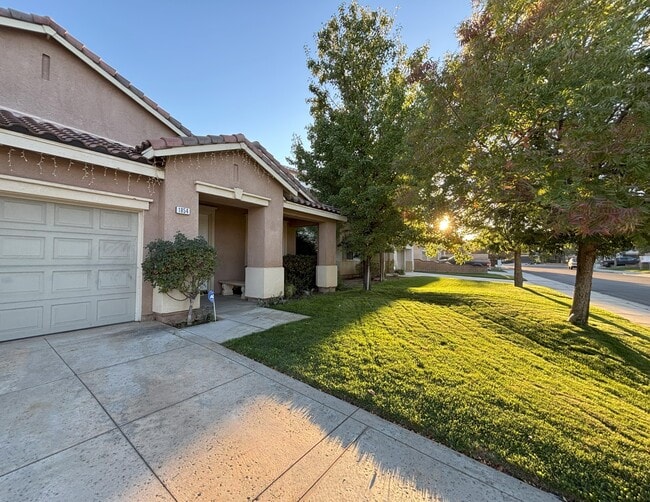 Building Photo - 1854 Andrea Dr