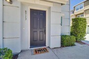 Photo - Tri-Level Townhome Condo for Rent – 2 Bed,...