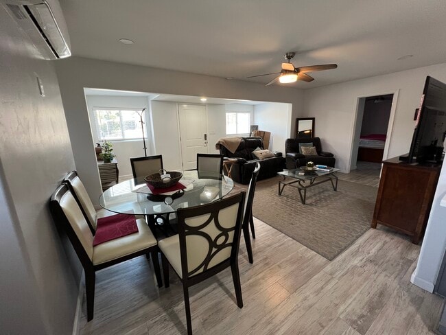 open concept living room - 9234 -9236 Winter Gardens Blvd