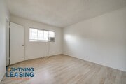 Photo - 6927 Whitsett Ave Condo Unit 6D