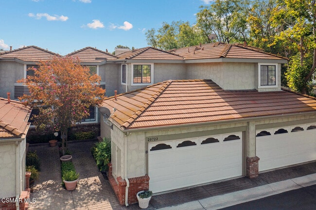 Photo - 29723 Strawberry Hill Dr Townhome