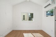Photo - 789 Elmira St