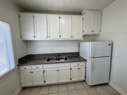 Photo - 984 S Oxford Ave Apartment