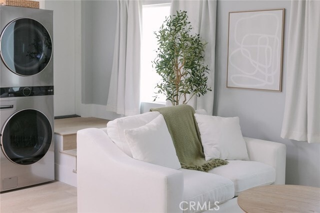 Photo - 737 N Frederic St