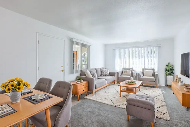 2 Bedroom Upstairs - Villa Santa Fe Apartments