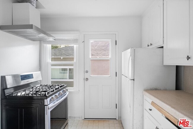 Photo - 3493 Meier St