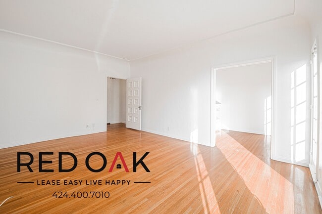 Photo - 180 S Sycamore Ave Unit 104