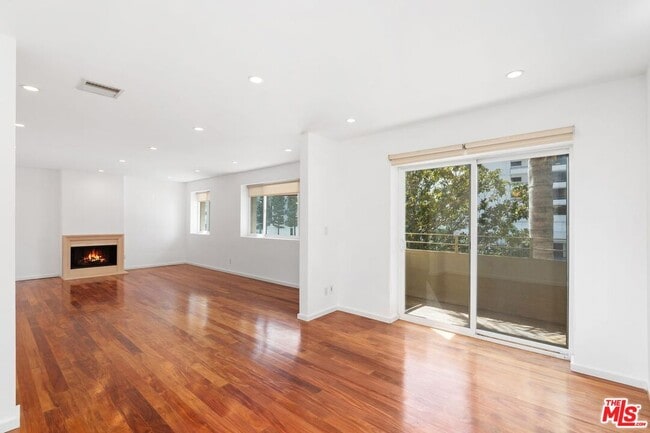 Photo - 10645 Wilshire Blvd Unit 101