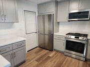 Photo - 8042 Taylor Dr
