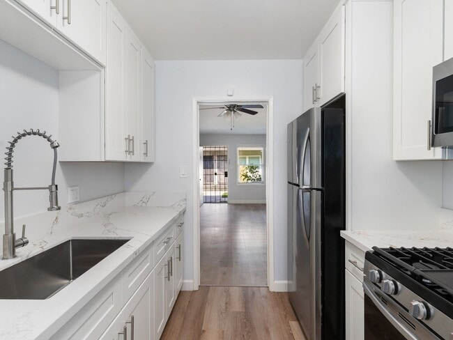 Photo - 201 E 12th St Apartment Unit 201-04