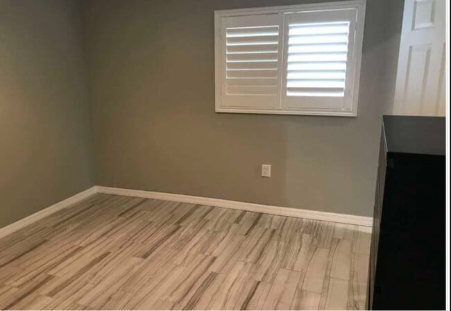 Photo - 1237 W 2nd St