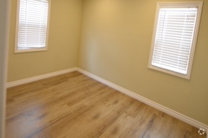 Building Photo - 5003 Cleon Ave Unit A Rental