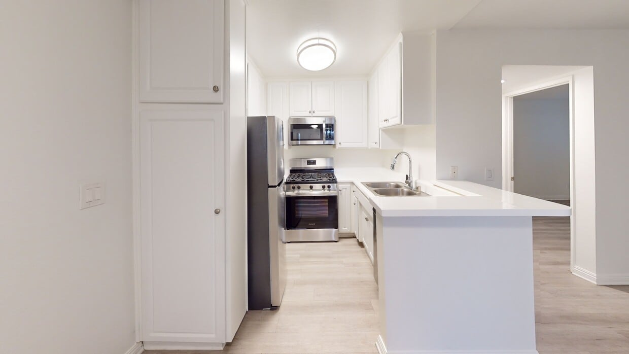 3D Tour - Chateau Woodley Hart Apartments