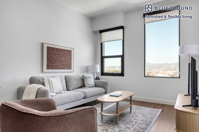 Building Photo - 3345 Wilshire Blvd Rental