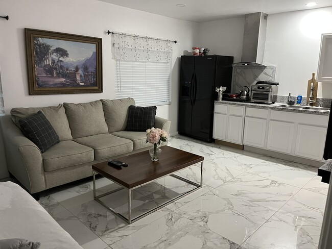 Building Photo - 17220 Ballinger St Unit Guest Suite - Luxurious