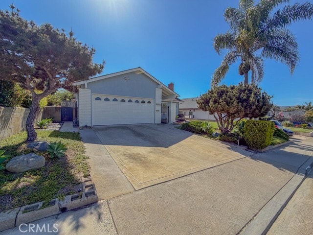 Building Photo - 33231 Elisa Dr