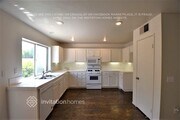 Photo - 44500 Overland Ave House