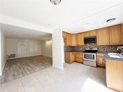 Photo - 231 Springview