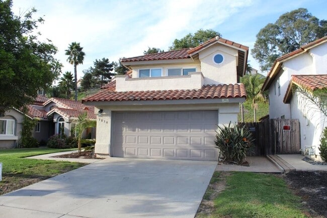 Building Photo - 3Bed/2Bath in Rancho Del Oro~ Ave Sevilla