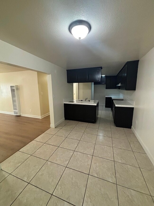 Photo - 6808 Brynhurst Ave