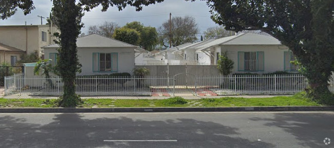 Building Photo - 3853 Sawtelle Blvd Unit C Rental